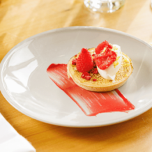 Lemon Tart, Raspberry Gel & Lemon & Lime Cream